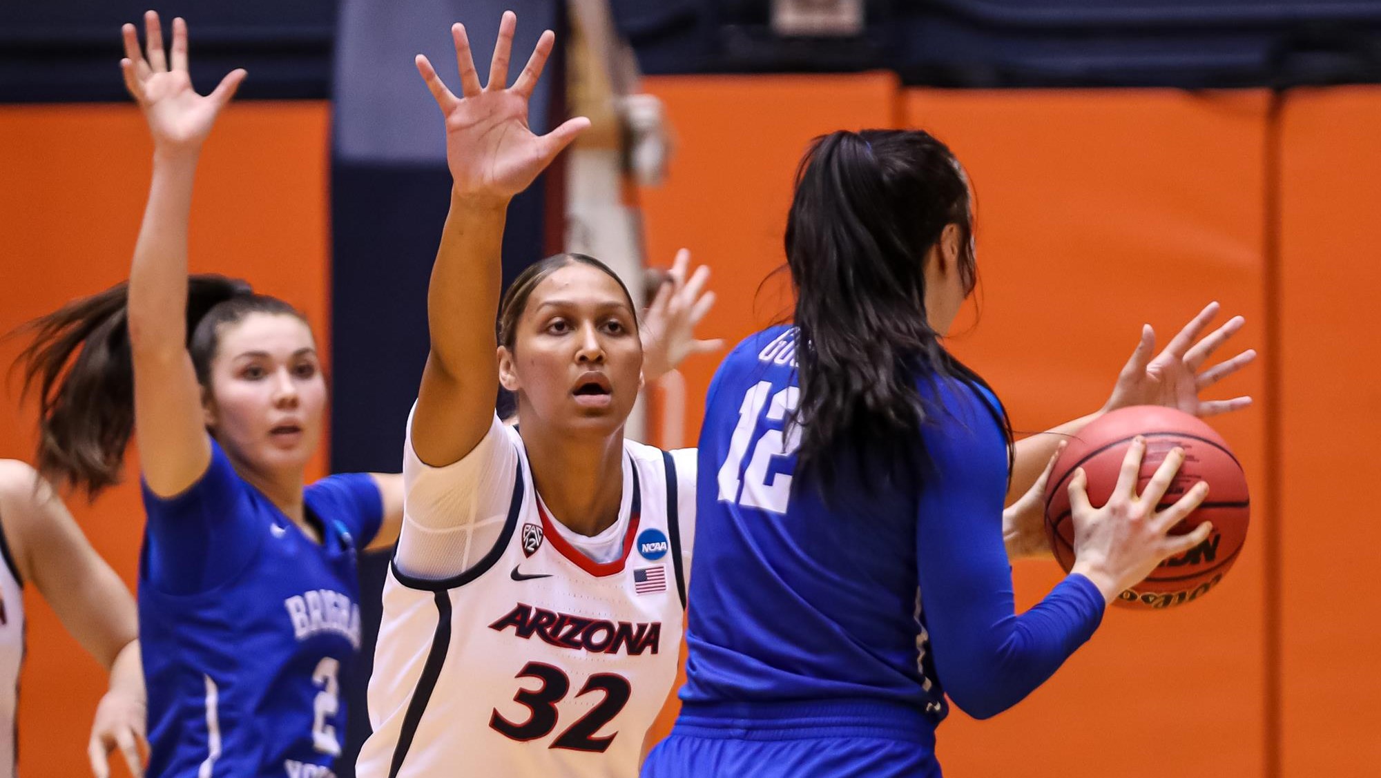 210324_WBB_vs_BYU_NCAA_Tournament_Second_Round_Mike_Christy3736